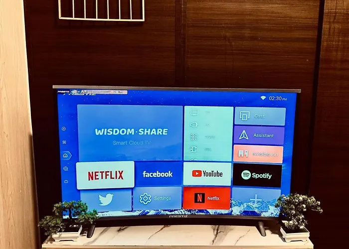 Air Residences Luxury With Balcony Netflix Wifi Apartment