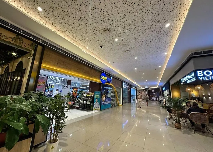 Air Residences Luxury With Balcony Netflix Wifi Apartment