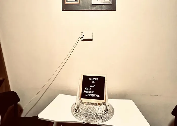 Air Residences Luxury With Balcony Netflix Wifi *